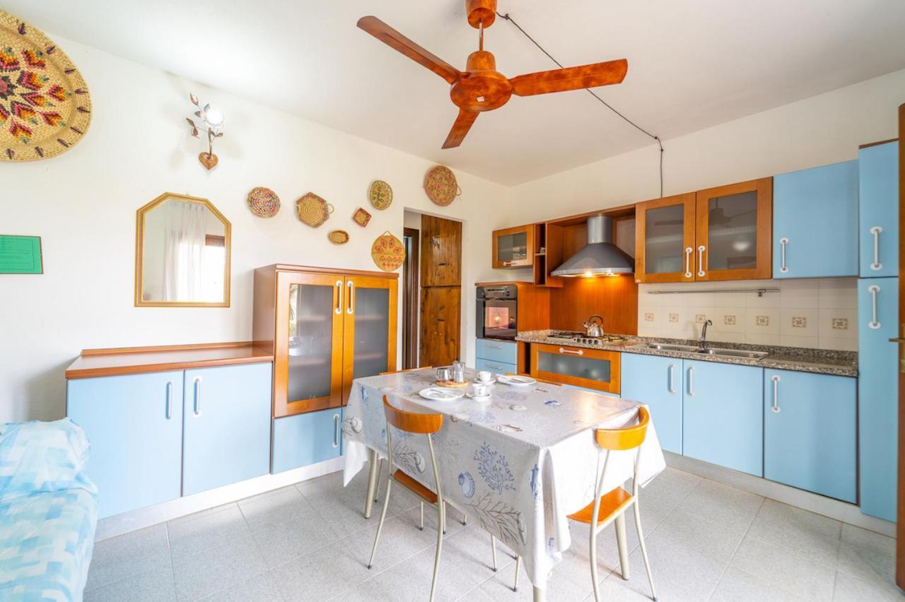 סאן תאודורו Iss Travel, Villa Fiorita - 800 M From La Cinta Beach מראה חיצוני תמונה